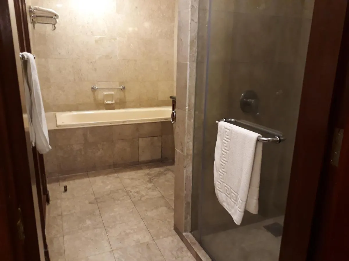 Raymond Suites At Berjaya Times Square Kuala Lumpur Apartment