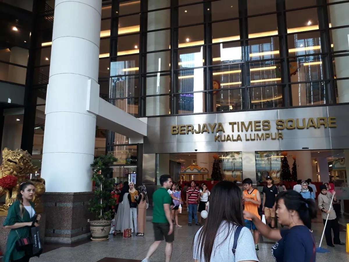 Apartment Raymond Suites At Berjaya Times Square Kuala Lumpur Malaysia