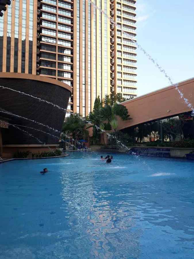 Raymond Suites At Berjaya Times Square Kuala Lumpur