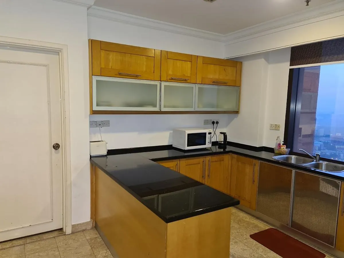 Raymond Suites At Berjaya Times Square Kuala Lumpur 0*,