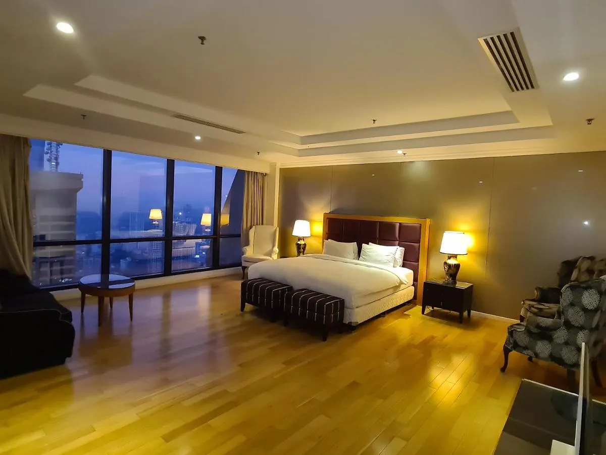 Apartment Raymond Suites At Berjaya Times Square Kuala Lumpur